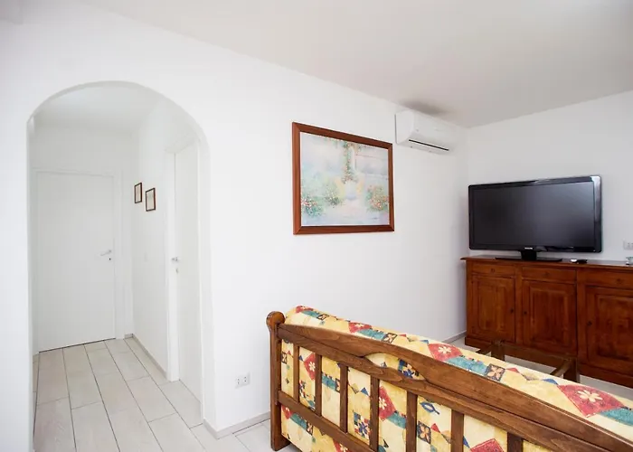 Residenza Le Tartarughe 公寓 *