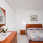 Residenza Le Tartarughe * מרינה די קמפו